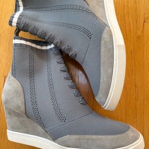 L Paolo women's wedge  ankle boots